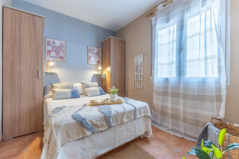 WhatsApp Image 2025-09-28 at 21.13.46 (1)