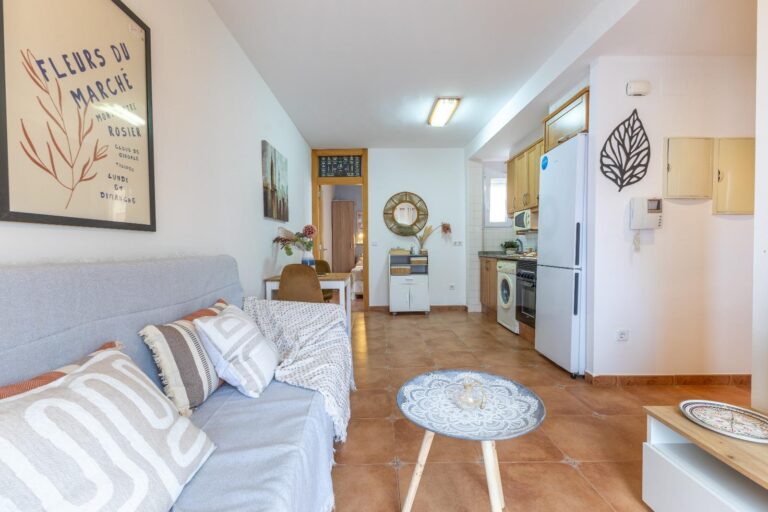 WhatsApp Image 2025-09-28 at 21.13.47 (3)