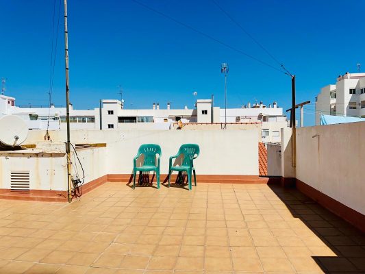 WhatsApp Image 2025-09-28 at 21.13.28 (2)